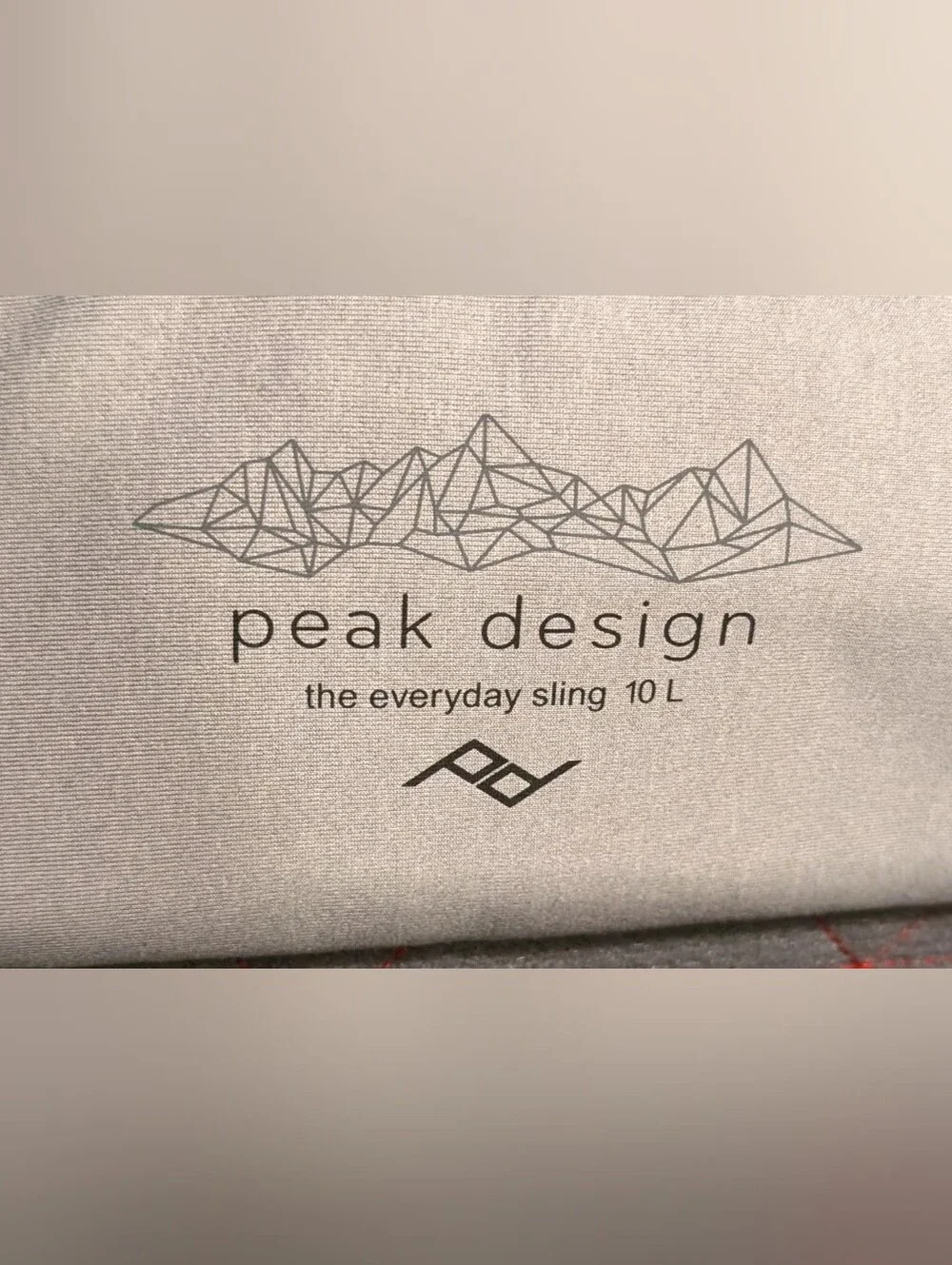 Peak Design The Everyday Sling 10L Charcoal w/ 2 Dividers